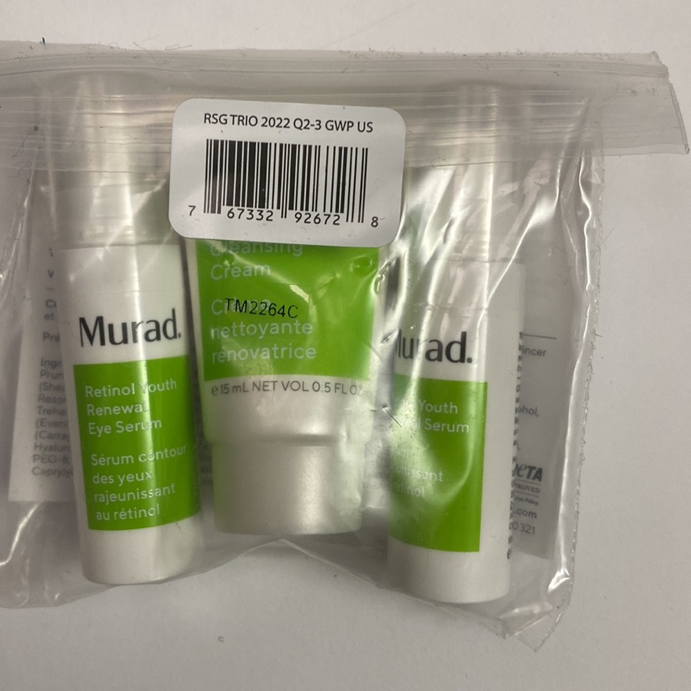 Skincare sample bundle - Picture 8 of 12